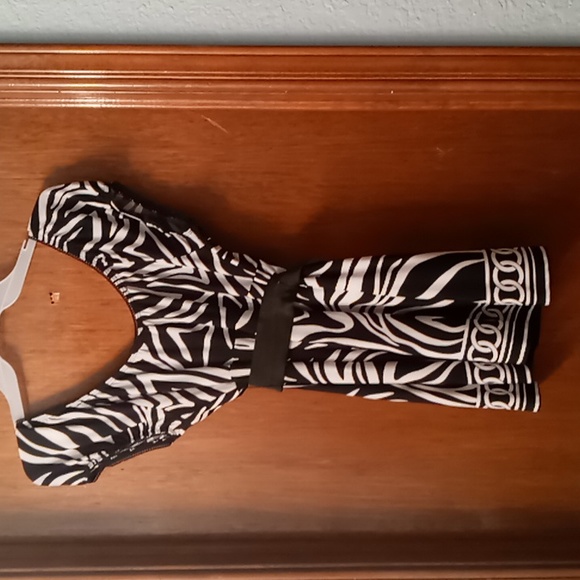 Heart and Soul Animal print blouse with belt - Picture 8 of 8